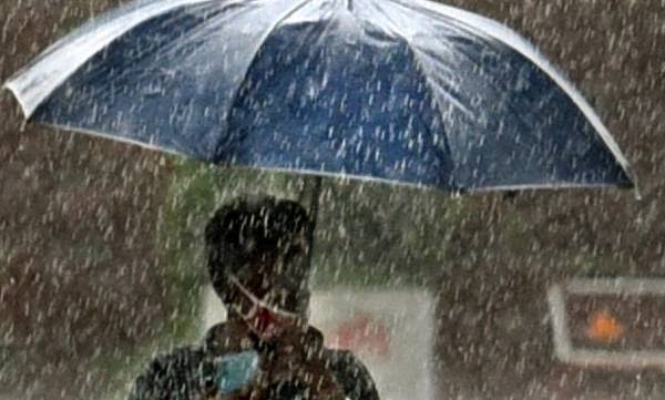 IMD predicts heavy rains in Karnataka, Tamil Nadu, Kerala over next 5 days